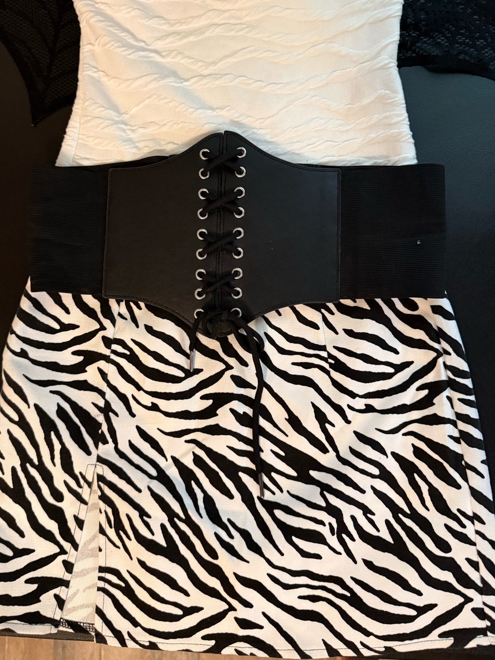 Y2K Aesthetic Zebra Print Split Hem Mini Skirt SHEIN 🦓 •Size XS•